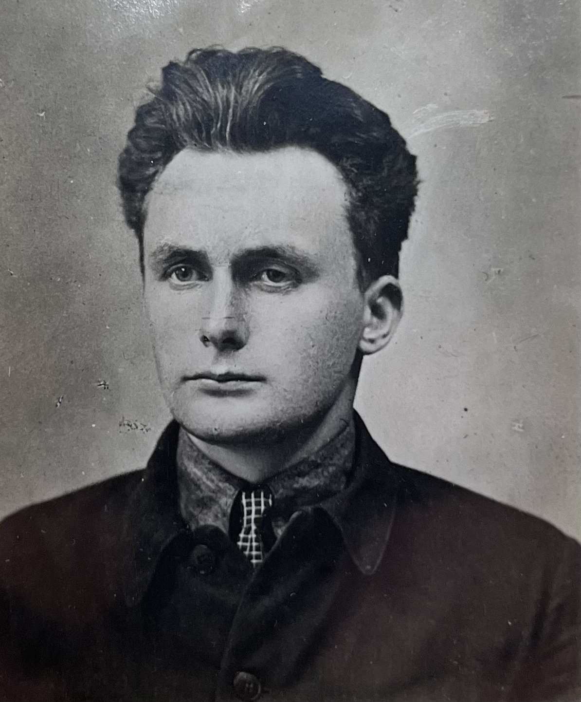 Comrades: Anatole Naumovich Kaminsky (Part&nbsp;One).